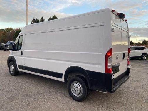 2025 RAM ProMaster 2500 Tradesman