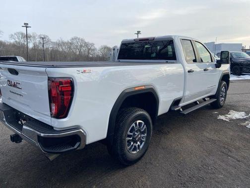 2025 GMC Sierra 3500 Base