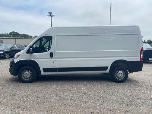 2025 RAM ProMaster 2500 Tradesman