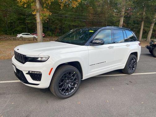 2025 Jeep Grand Cherokee Summit