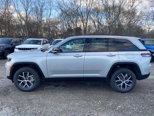 2025 Jeep Grand Cherokee Limited X