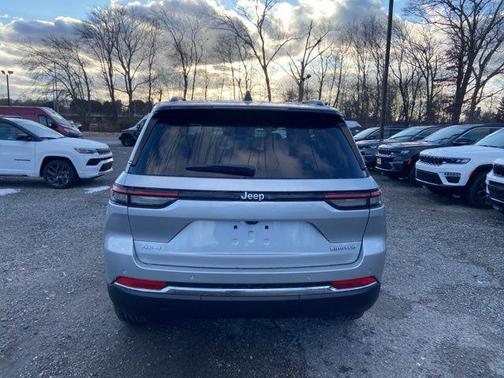 2025 Jeep Grand Cherokee Limited X