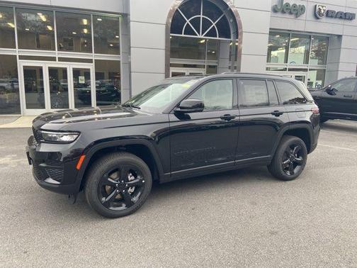 2025 Jeep Grand Cherokee Altitude