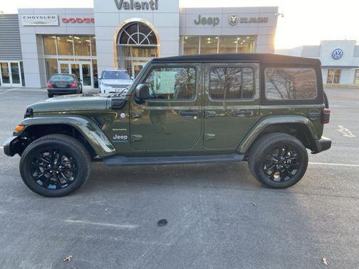 2023 Jeep Wrangler 4xe Sahara