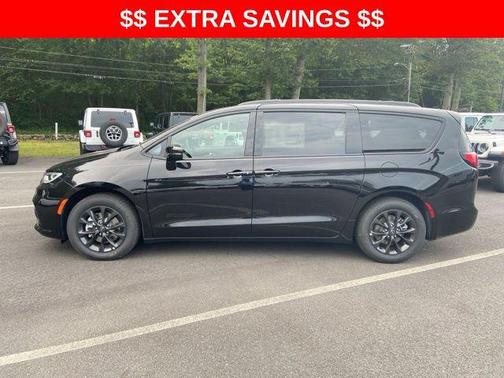 2025 Chrysler Pacifica L