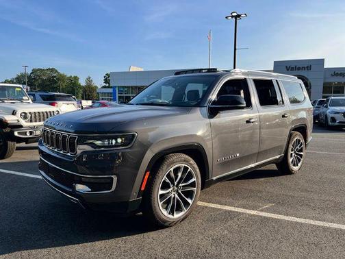 2023 Jeep Wagoneer Series III 4x4