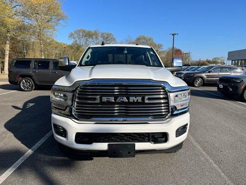 Bright White Clearcoat 2024 RAM 2500 Laramie Crew Cab 4x4 6'4' Box