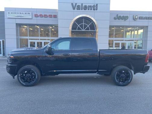 2026 RAM 2500 Laramie Crew Cab 4x4 6'4' Box