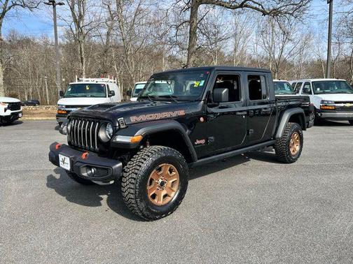 Black Clearcoat 2021 Jeep Gladiator Mojave 4x4