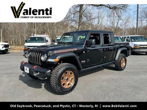 Black Clearcoat 2021 Jeep Gladiator Mojave 4x4