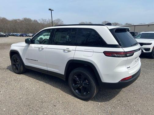 2025 Jeep Grand Cherokee Limited X