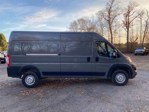2026 RAM ProMaster 2500 Tradesman