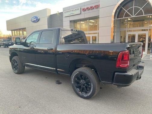 2026 RAM 2500 Laramie Crew Cab 4x4 6'4' Box