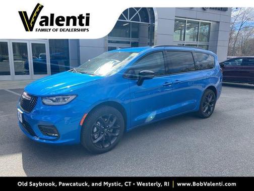 2026 Chrysler Pacifica L