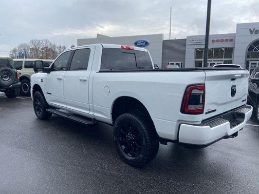 2024 RAM 2500 Laramie Crew Cab 4x4 6'4' Box