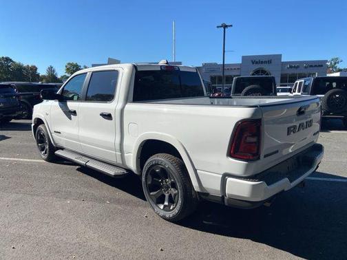 Bright White Clearcoat 2026 RAM 1500 Big Horn/Lone Star