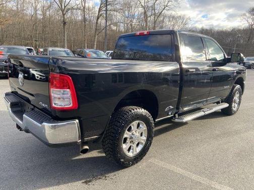 2022 RAM 2500 Big Horn Crew Cab 4x4 6'4' Box
