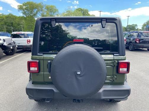 2021 Jeep Wrangler Sport