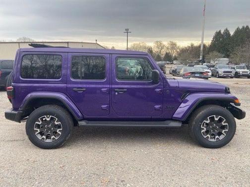 2026 Jeep Wrangler 4-Door Sahara 4x4