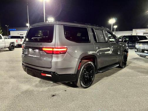 2023 Jeep Wagoneer Series II Carbide 4x4