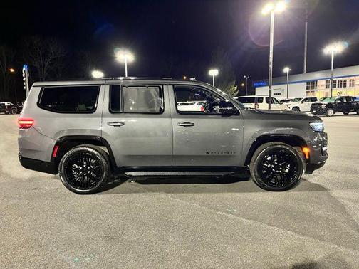 2023 Jeep Wagoneer Series II Carbide 4x4