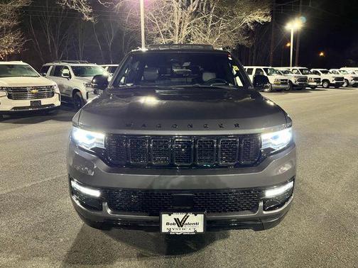 2023 Jeep Wagoneer Series II Carbide 4x4