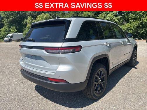 2025 Jeep Grand Cherokee Altitude