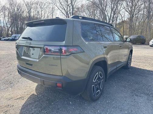 '41 2026 Jeep Cherokee Laredo 4x4