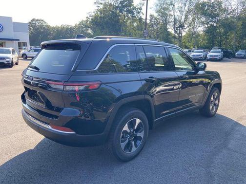 2023 Jeep Grand Cherokee 4xe Base