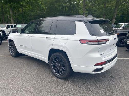 2025 Jeep Grand Cherokee L Summit Reserve