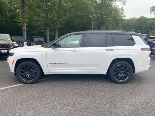 2025 Jeep Grand Cherokee L Summit Reserve