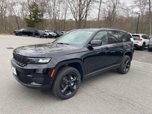 2025 Jeep Grand Cherokee Altitude