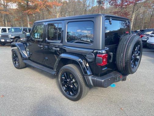 2022 Jeep Wrangler Unlimited 4xe Sahara