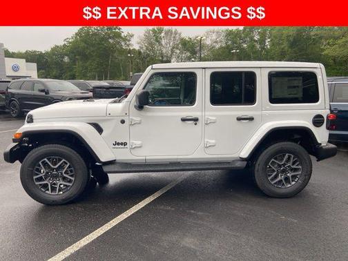 2025 Jeep Wrangler 4-Door Sahara 4x4
