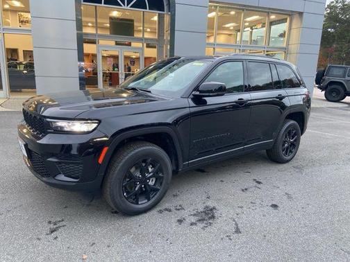 2025 Jeep Grand Cherokee Altitude