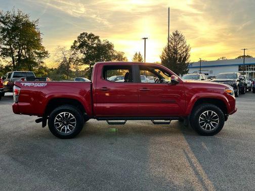 2021 Toyota Tacoma TRD Sport