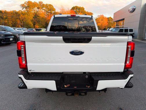 Oxford White 2024 Ford F-250 XL