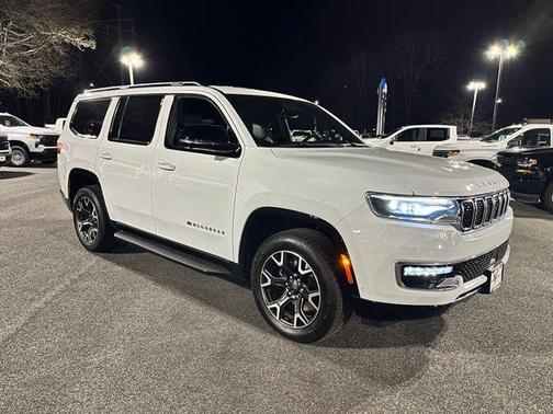2023 Jeep Wagoneer Series III 4x4