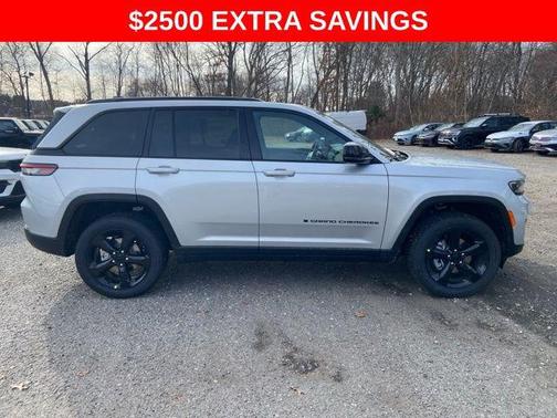 2025 Jeep Grand Cherokee Altitude
