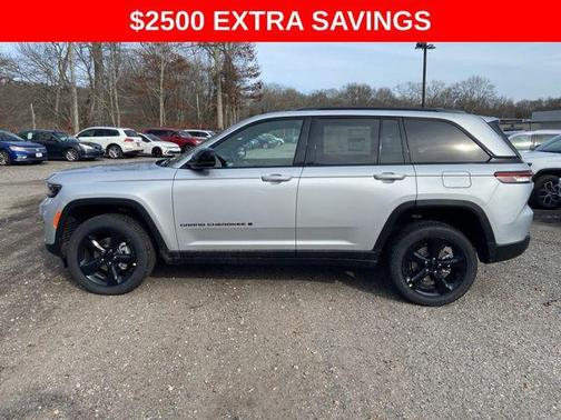 2025 Jeep Grand Cherokee Altitude