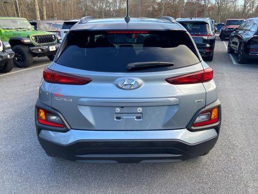 2020 Hyundai KONA SEL