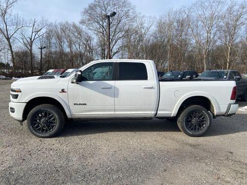 2026 RAM 2500 Limited Crew Cab 4x4 6'4' Box