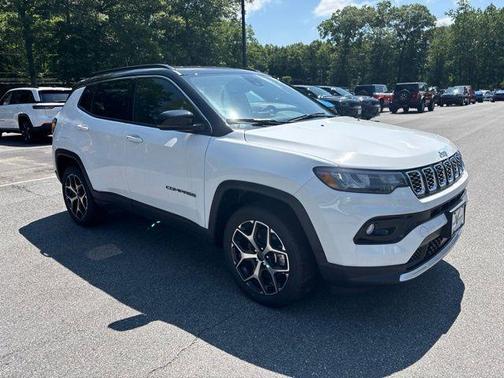 Bright White Clearcoat 2026 Jeep Compass Limited