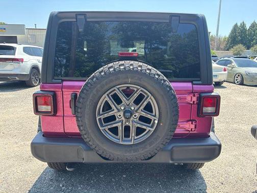 Tuscadero Pearlcoat 2026 Jeep Wrangler Sport S