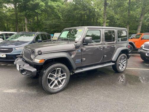 2025 Jeep Wrangler 4xe Sport S