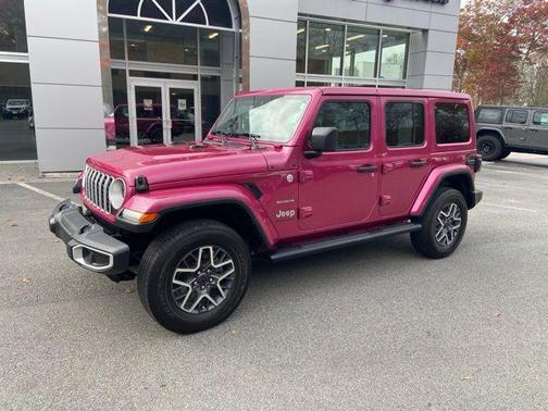 2024 Jeep Wrangler 4-Door Sahara 4x4