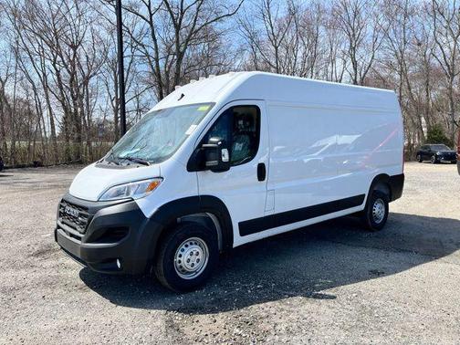 Bright White Clearcoat 2026 RAM ProMaster 2500 Tradesman