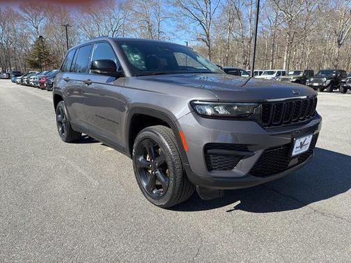 2023 Jeep Grand Cherokee Altitude