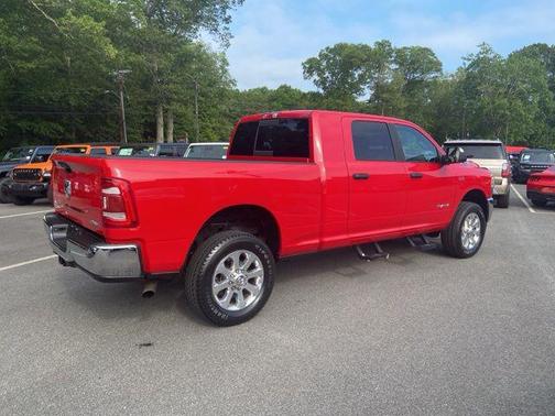 2022 RAM 2500 Big Horn Mega Cab 4x4 6'4'' Box