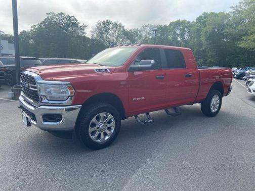 2022 RAM 2500 Big Horn Mega Cab 4x4 6'4'' Box